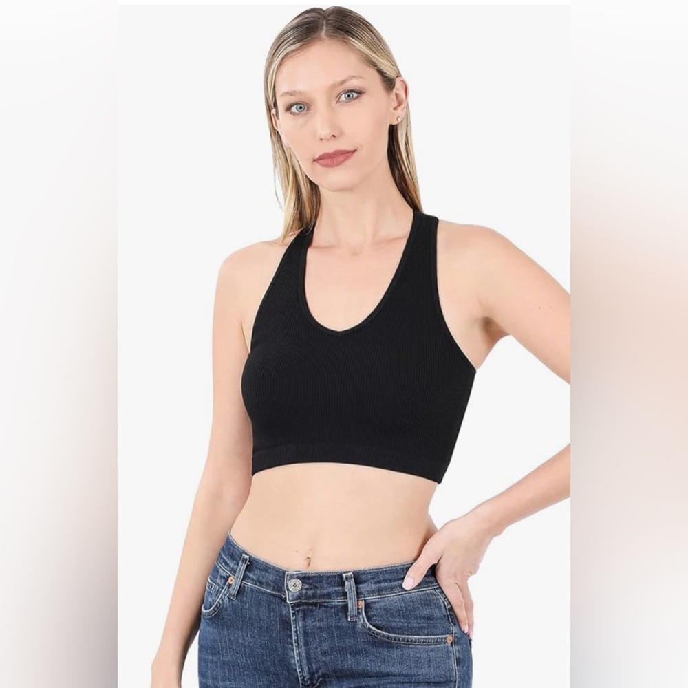 Zenana ribbed halter cropped tank. Size S/M